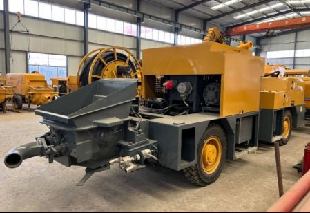 Hocheffiziente Nassbeton-Spritzrobotermaschine für Tunnel mit geringem Rückprall